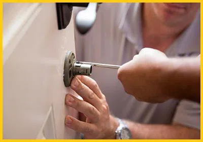 Expert Locksmith Store Lynnwood, WA 425-492-9202 Expert Locksmith Store Lynnwood, WA 425-492-9202 - 23-13